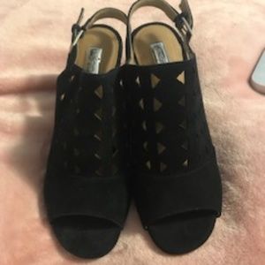 black halogen high heals